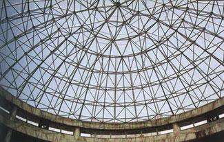 当阳铝镁锰板屋面网架在设计时要注意哪些细节